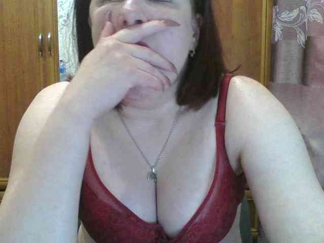 SophieNightAh webcam