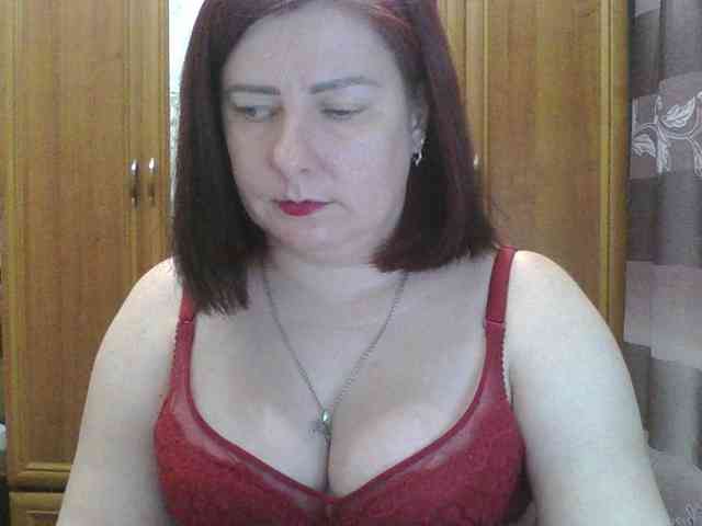 SophieNightAh webcam