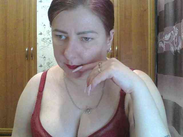 SophieNightAh webcam
