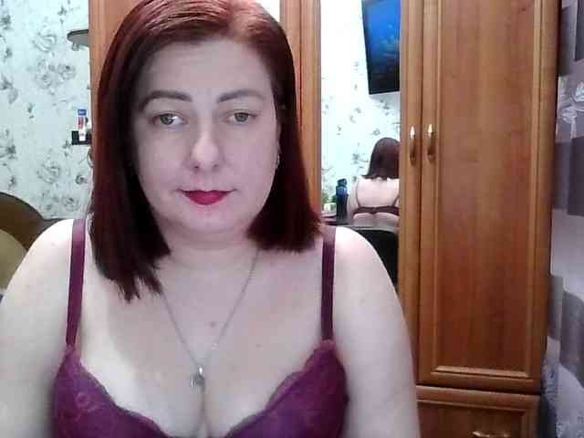 SophieNightAh webcam