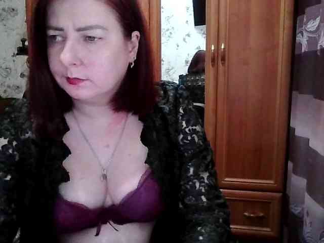 SophieNightAh webcam