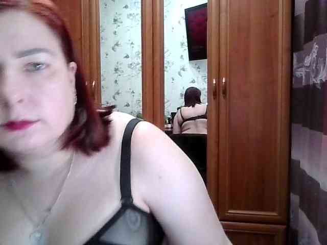 SophieNightAh webcam