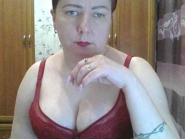 SophieNightAh webcam