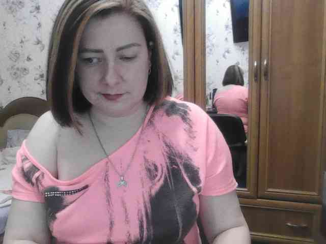 SophieNightAh webcam