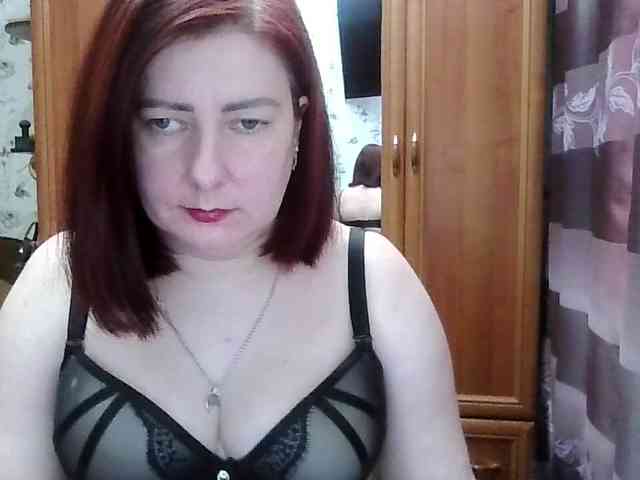 SophieNightAh webcam