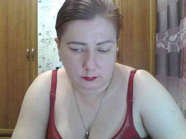 SophieNightAh webcam