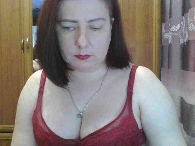 SophieNightAh webcam