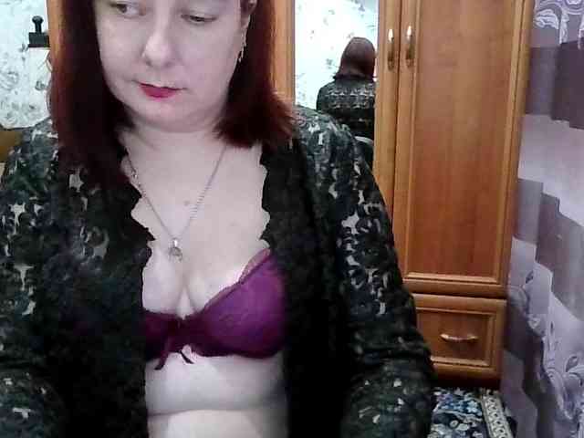 SophieNightAh webcam