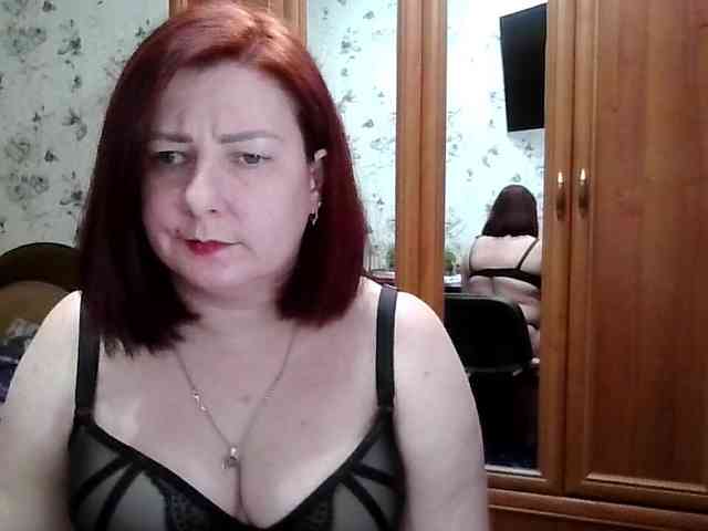 SophieNightAh webcam