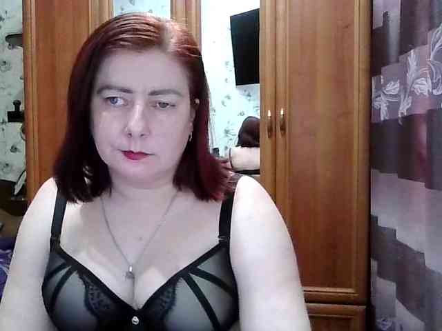 SophieNightAh webcam