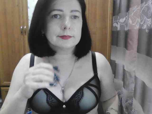 SophieNightAh webcam