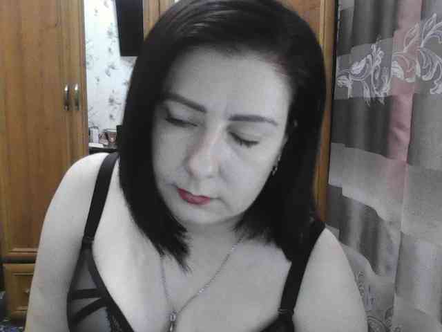 SophieNightAh webcam