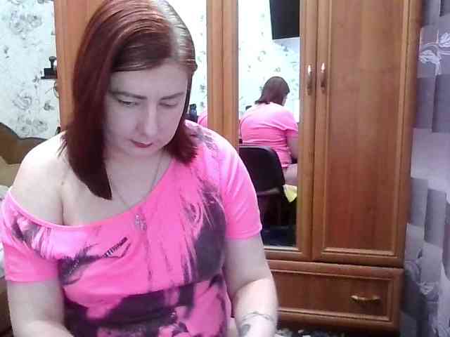 SophieNightAh webcam