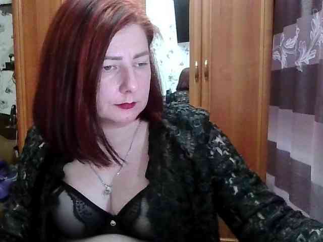 SophieNightAh webcam