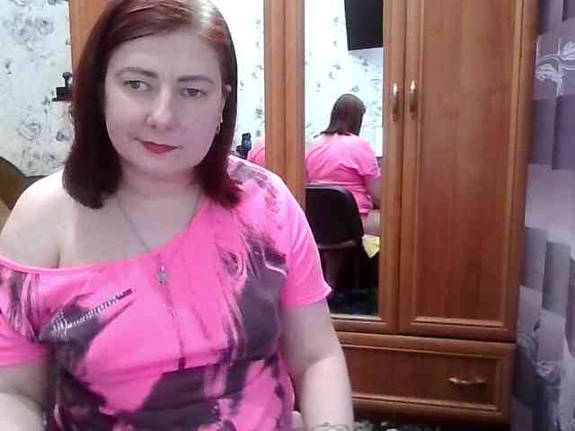 SophieNightAh webcam