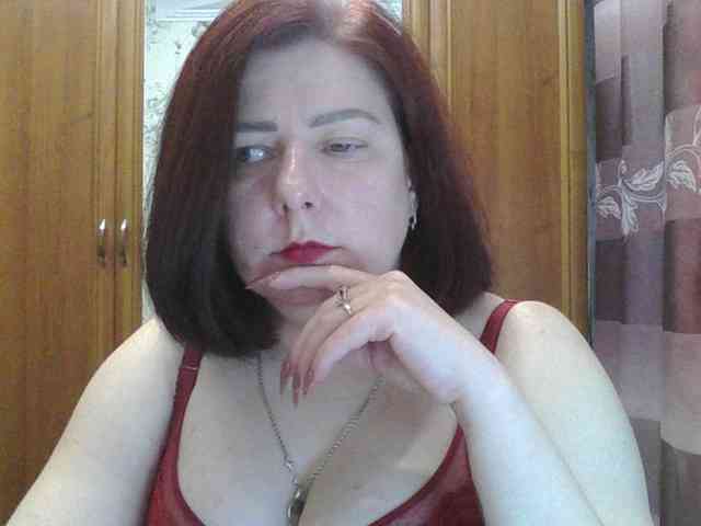 SophieNightAh webcam