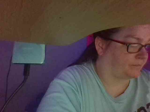 Hotmama2181 webcam