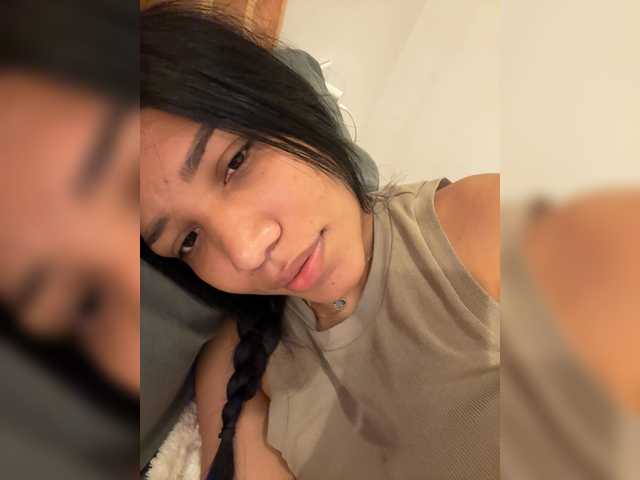 Alissarhys's BongaCams show and profile