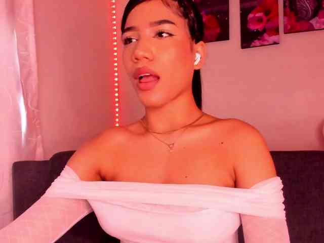 Alissarhys webcam