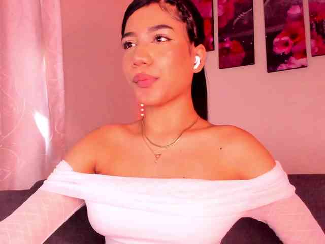Alissarhys webcam
