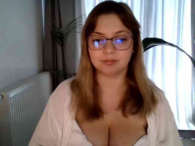 CynthiaGold webcam