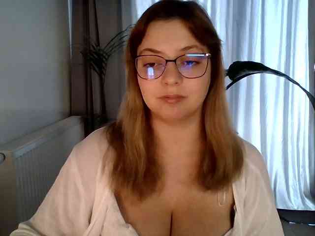 CynthiaGold Live Webcam on BongaCams