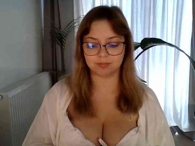 CynthiaGold webcam