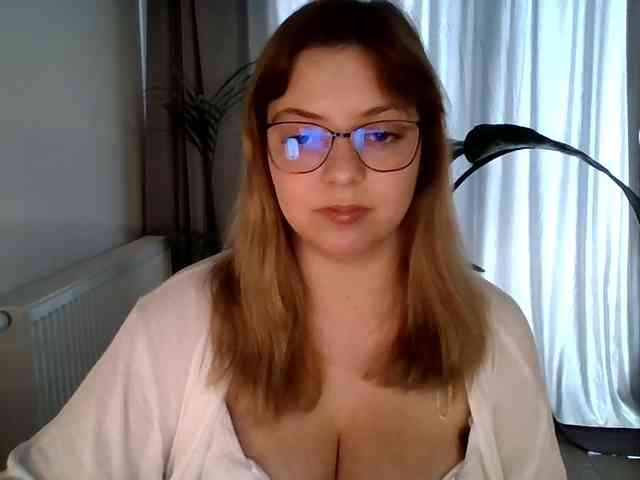 CynthiaGold webcam