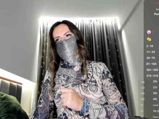 CharmAlina webcam