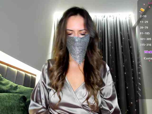 CharmAlina webcam