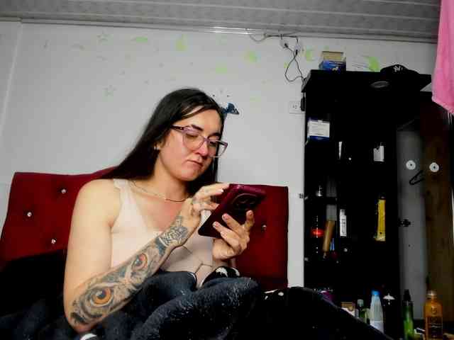 Sweet-Suck69 Live Webcam on BongaCams