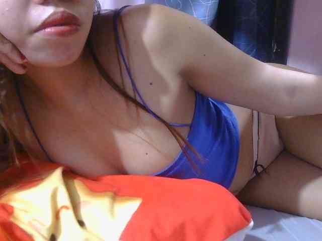 Mysteriouslovely webcam