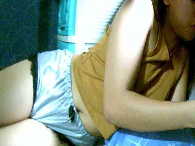 Mysteriouslovely webcam