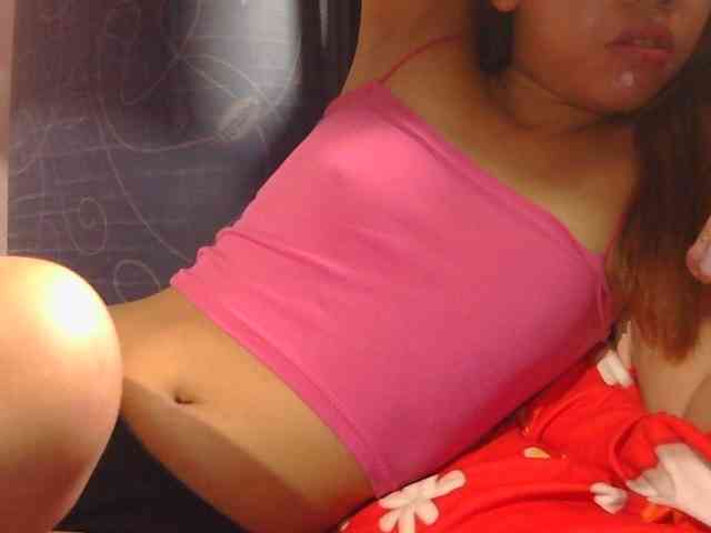 Mysteriouslovely webcam