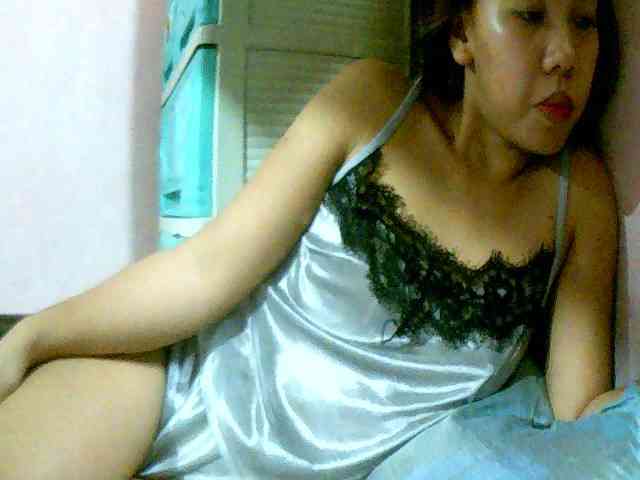 Mysteriouslovely webcam