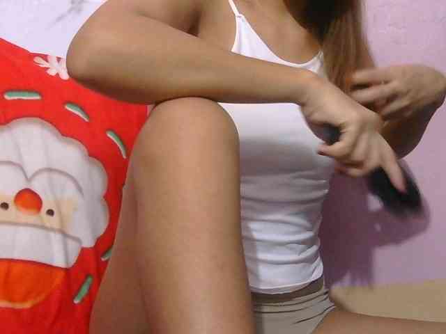 Mysteriouslovely webcam