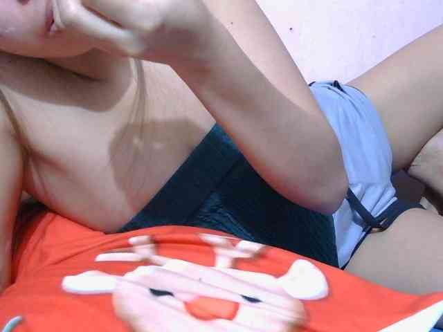 Mysteriouslovely webcam