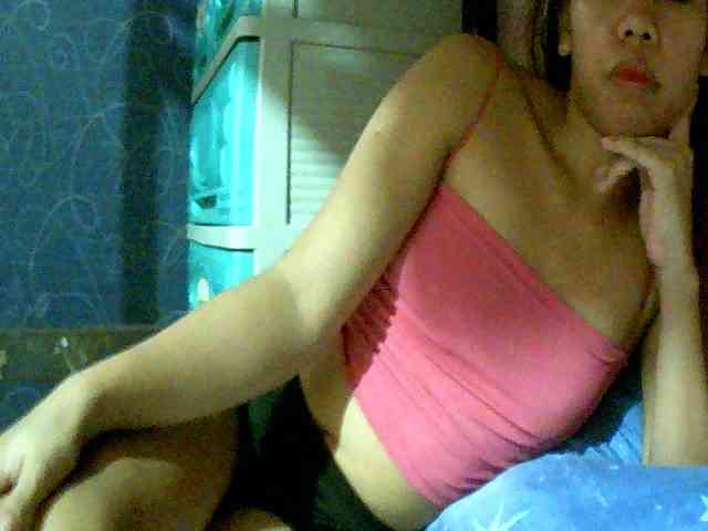 Mysteriouslovely Live Webcam on BongaCams