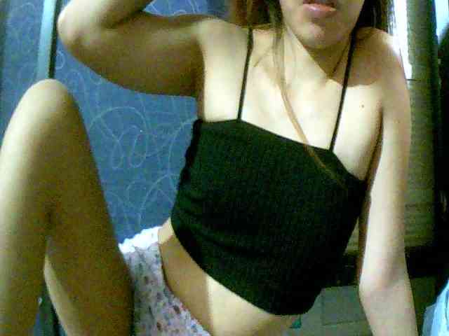 Mysteriouslovely webcam