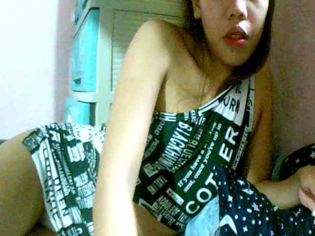 Mysteriouslovely webcam