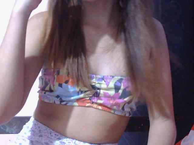 Mysteriouslovely webcam