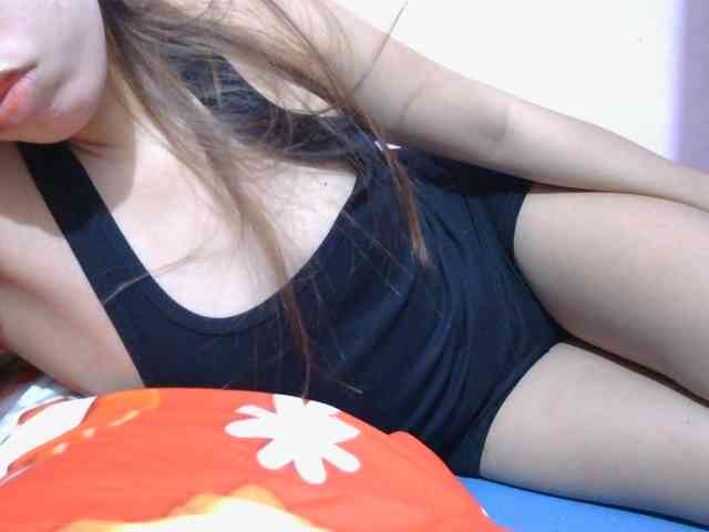 Mysteriouslovely webcam