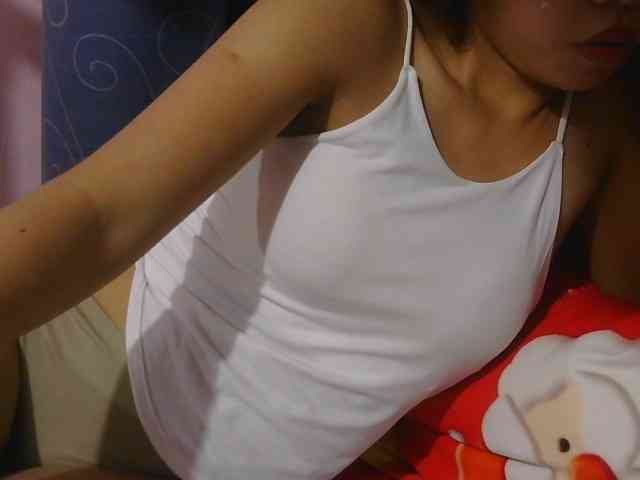 Mysteriouslovely webcam