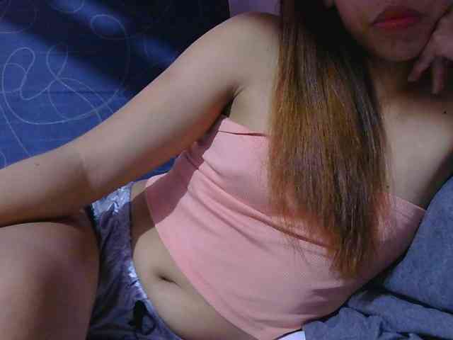 Mysteriouslovely webcam