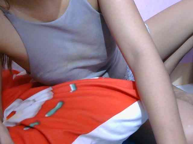 Mysteriouslovely webcam