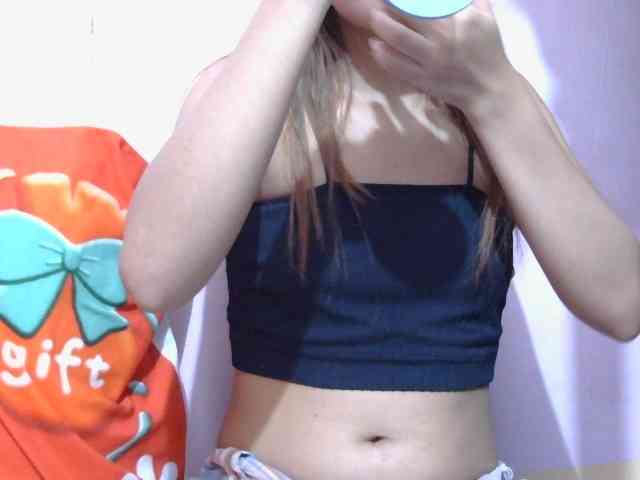 Mysteriouslovely webcam