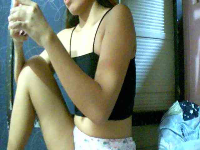 Mysteriouslovely webcam