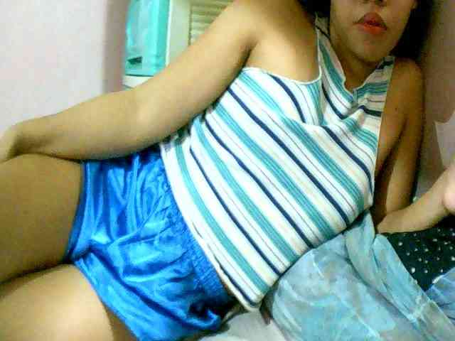 Mysteriouslovely webcam