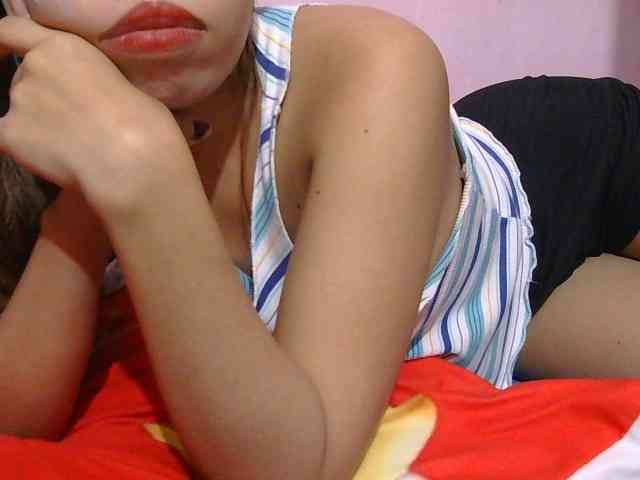 Mysteriouslovely webcam