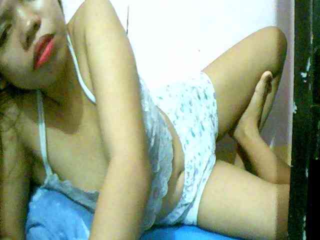 Mysteriouslovely webcam